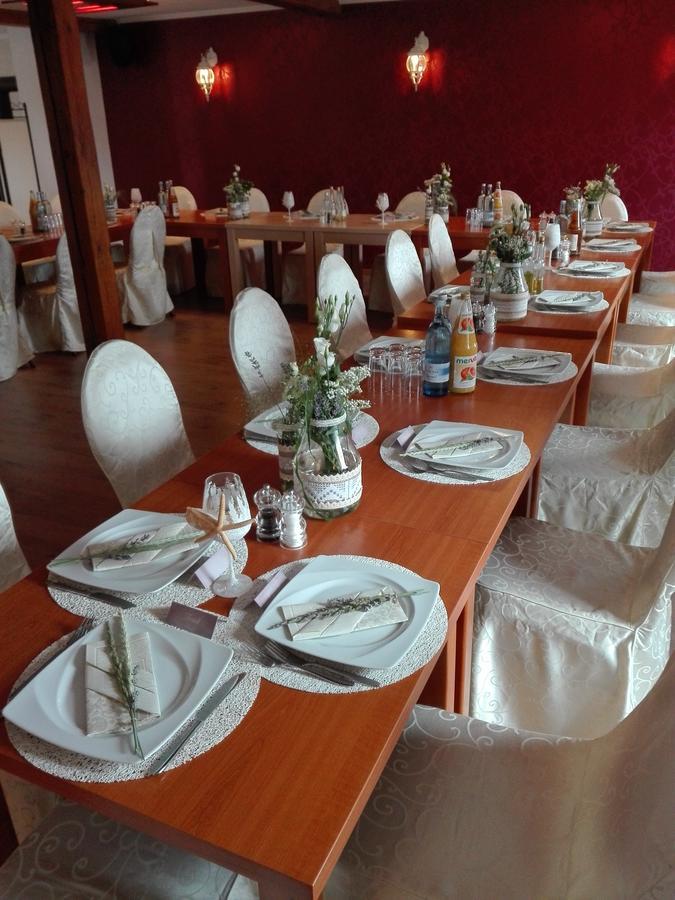 Pension Am Radweg & Ristorante Juani Wriezen Εξωτερικό φωτογραφία